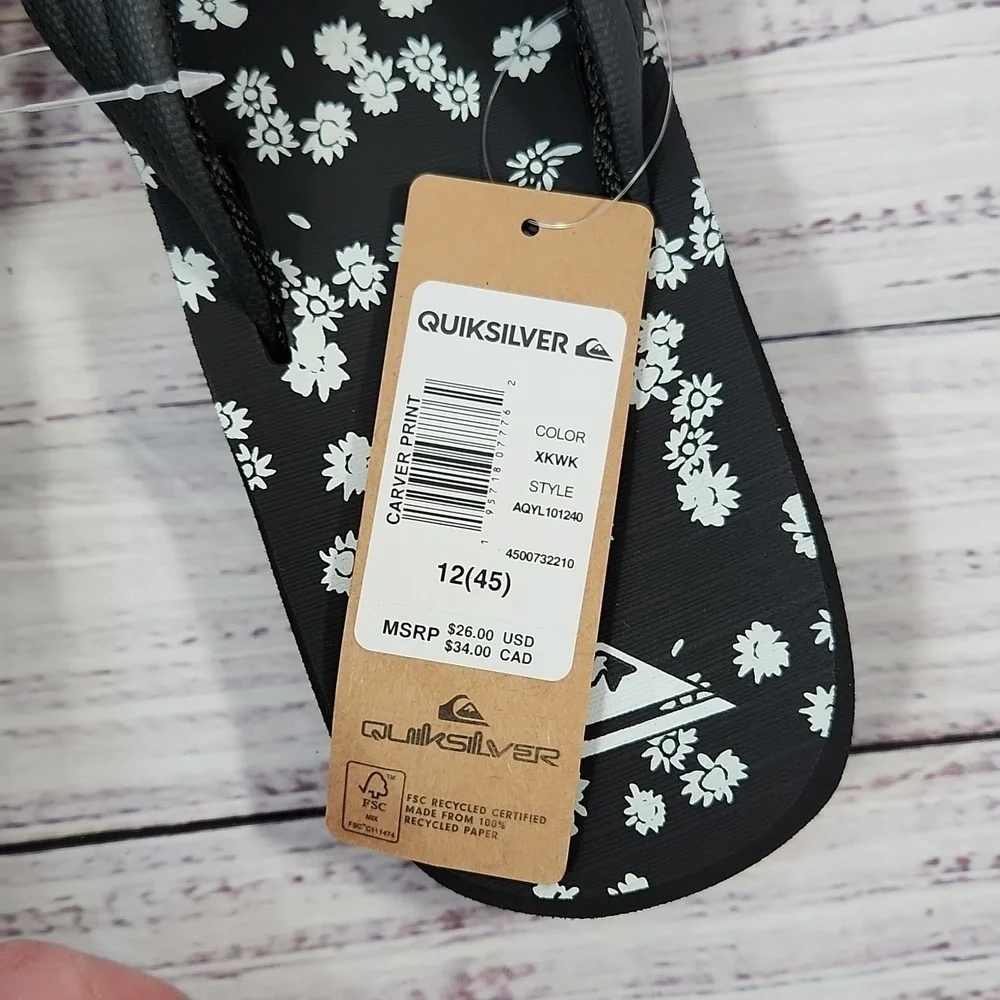 NWT Quiksilver men's floral carver flip-flop